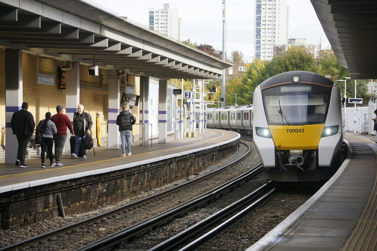Thameslink train pulling into a London station