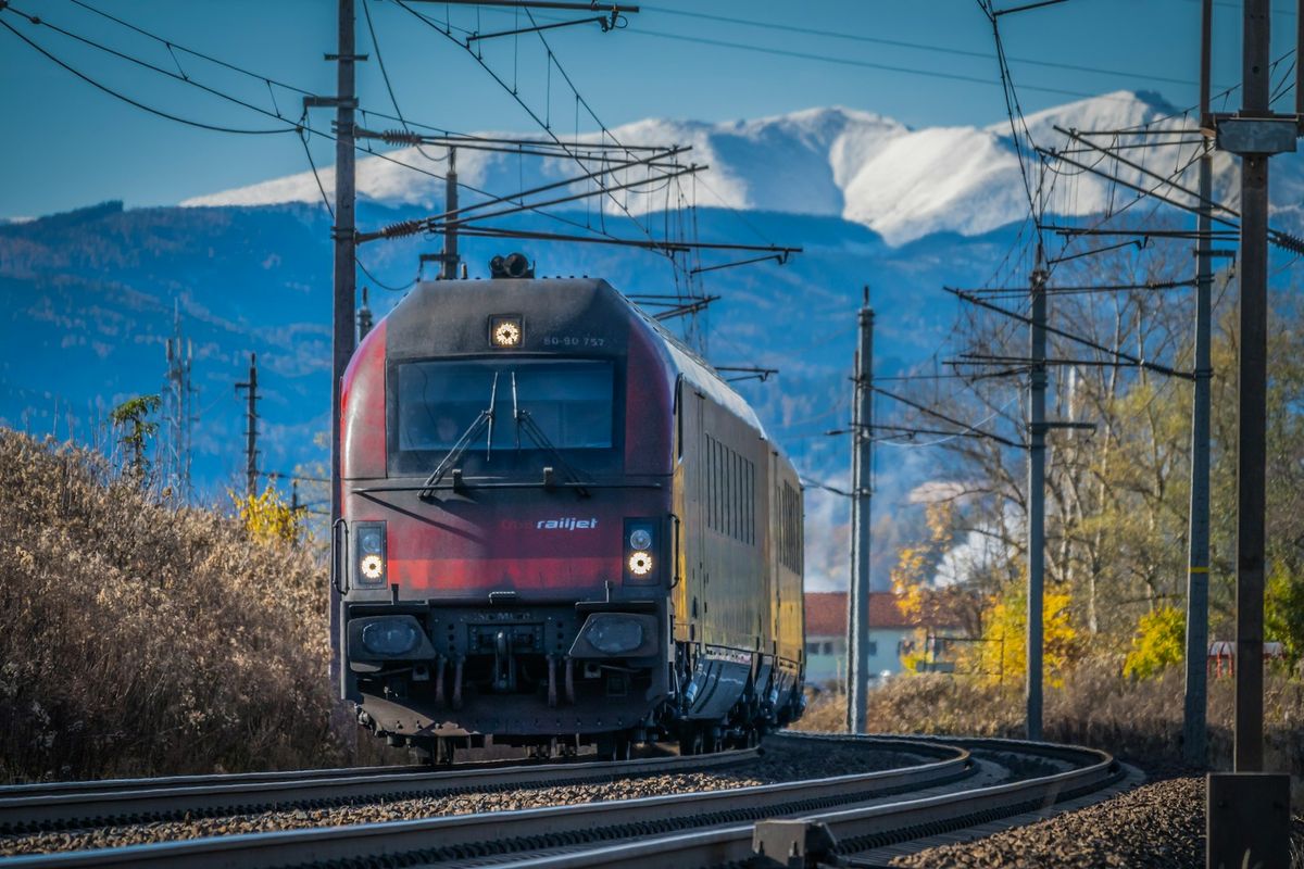 ÖBB Railjet train in the Austrian Alps