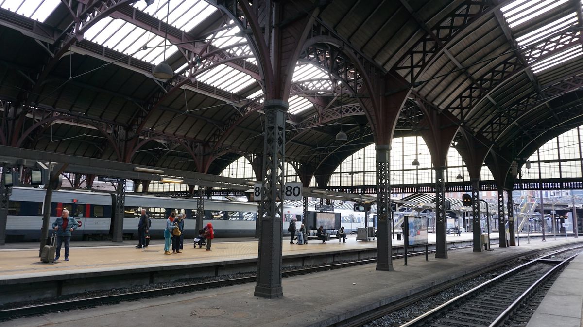 Travellers on the platform at Copenhagen Central Station