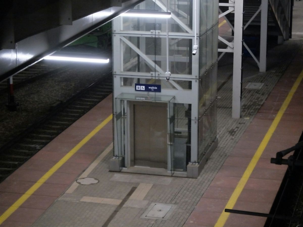 Accessible elevator at a train station platform