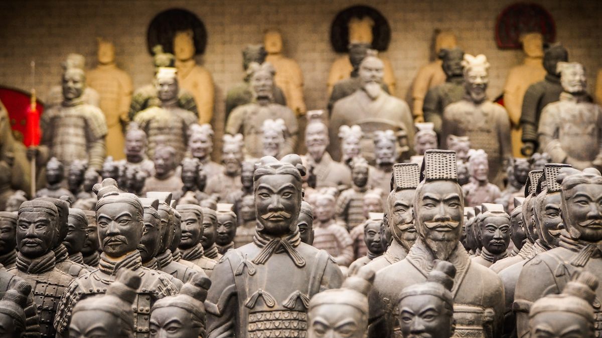 Rows of terracotta warrior statues at the Xi'an museum
