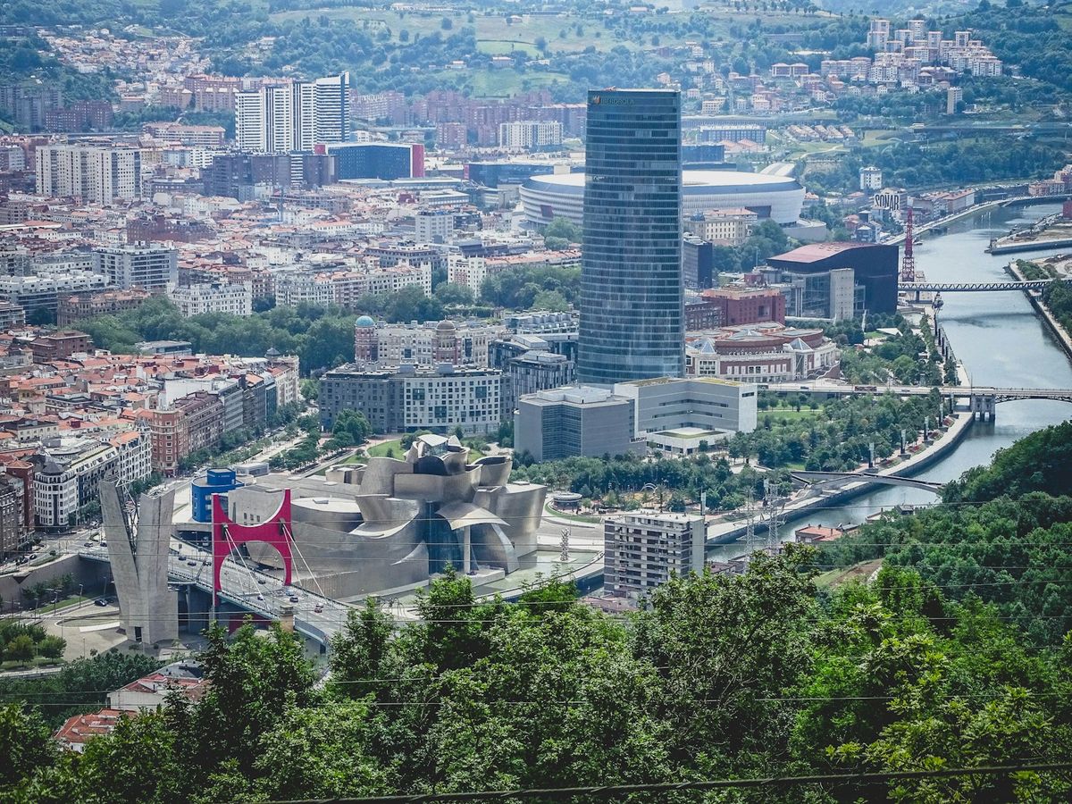 City view with river running through Bilbao, Basque Country